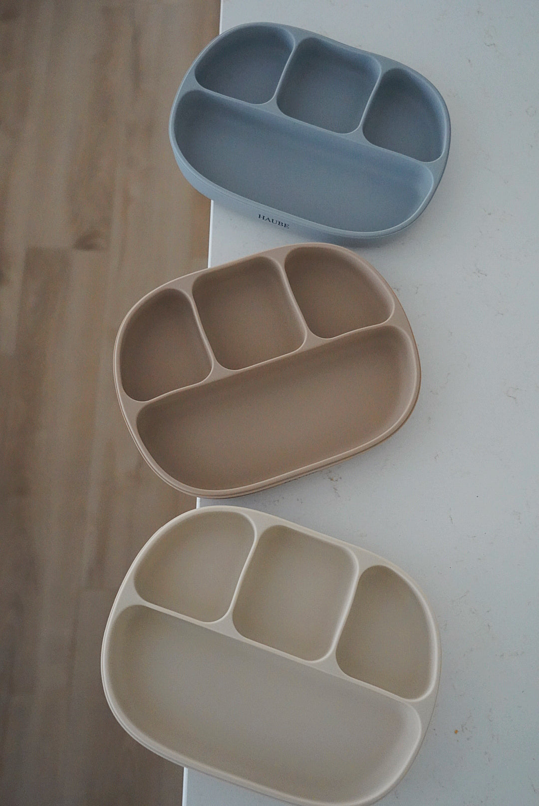 Assiette avec ventouse en silicone